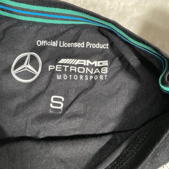 Hamilton Mercedes AMG Petronas Motorsport #44 Women's Sz Sm Short Sleeve Top NWT - Picture 3 of 6